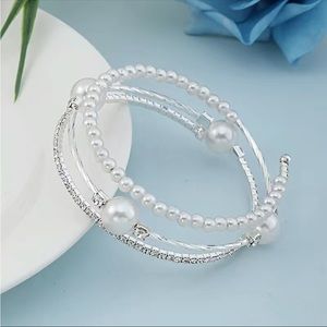 Silver Pearl & Rhinestone Bangle